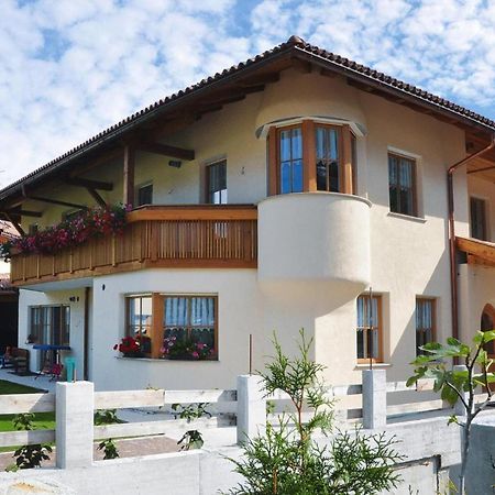 Apartment In Naz-Sciaves With Garden Natz-Schabs Dış mekan fotoğraf