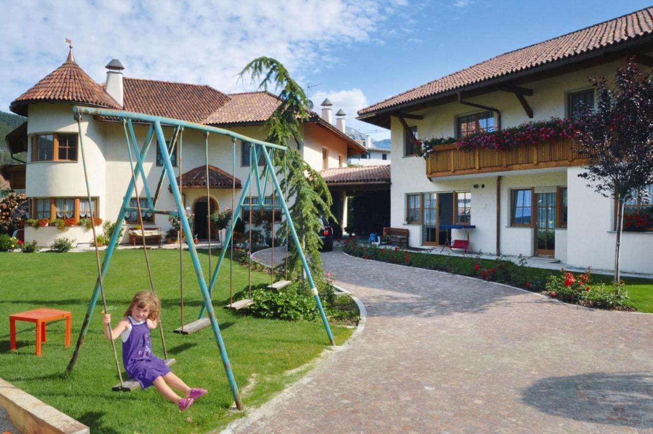 Apartment In Naz-Sciaves With Garden Natz-Schabs Dış mekan fotoğraf